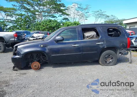 2009 Cadillac Escalade Hybrid Standard из США, поврежденный, VIN 1GYFC43569R150102